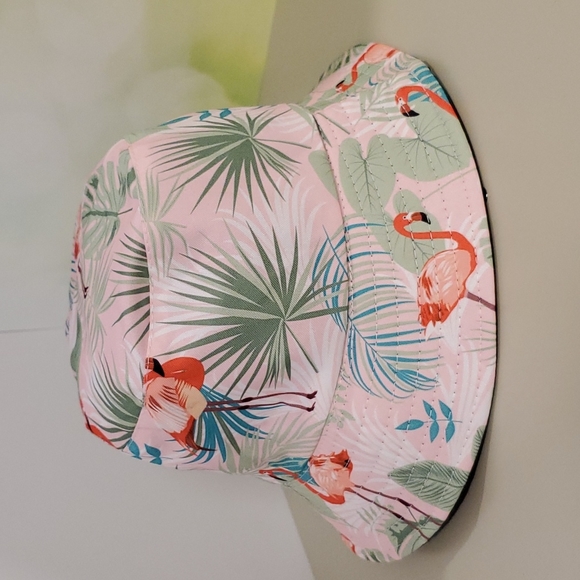 Boutique Accessories - Pink flamingos bucket hat OSFM One Size Fits Most Beach Vacation Tropical Unisex